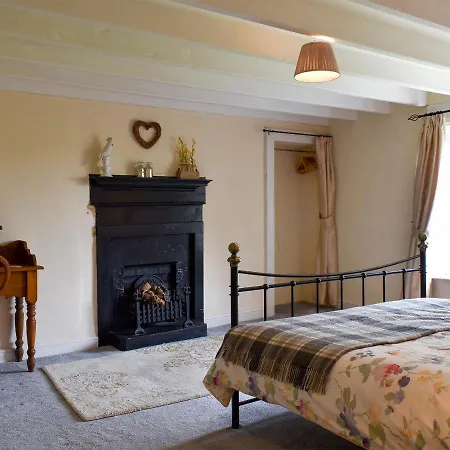 Tillys Ξενοδοχείο *